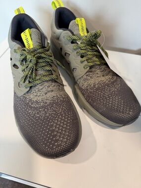 Men's Grey Knit Athletic Sneakers with Neon Yellow Accents